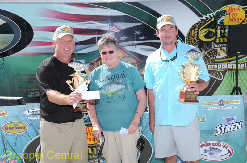 160521060507-390_crappie_masters_20160521