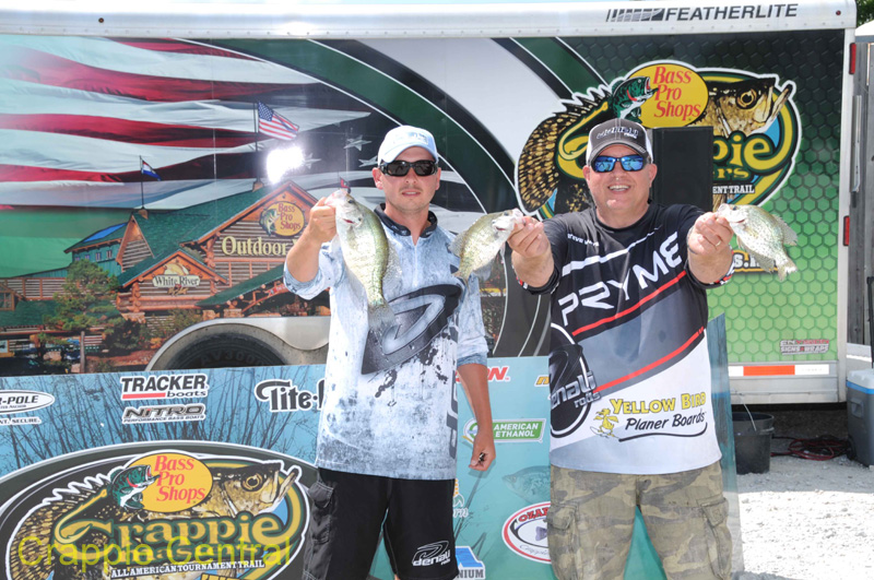 160521060518-264_crappie_masters_20160521